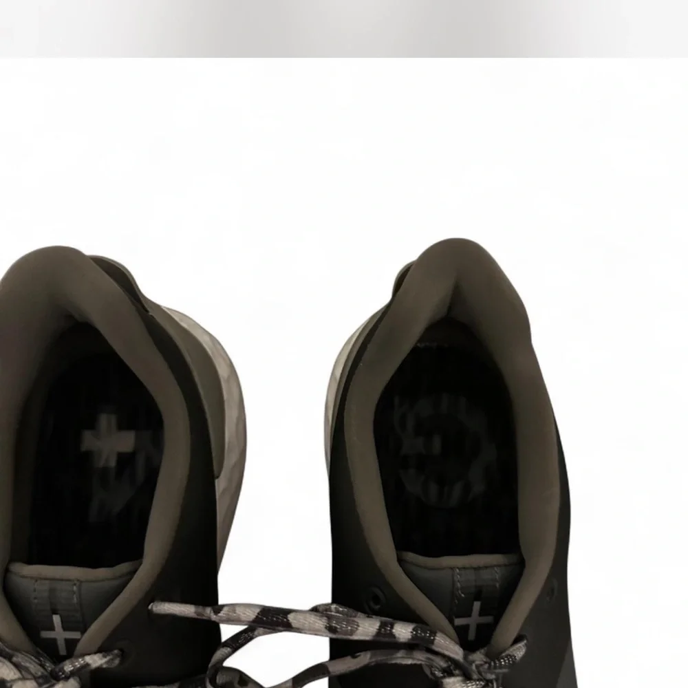 G/FORE Black Spike-less Golf Shoes